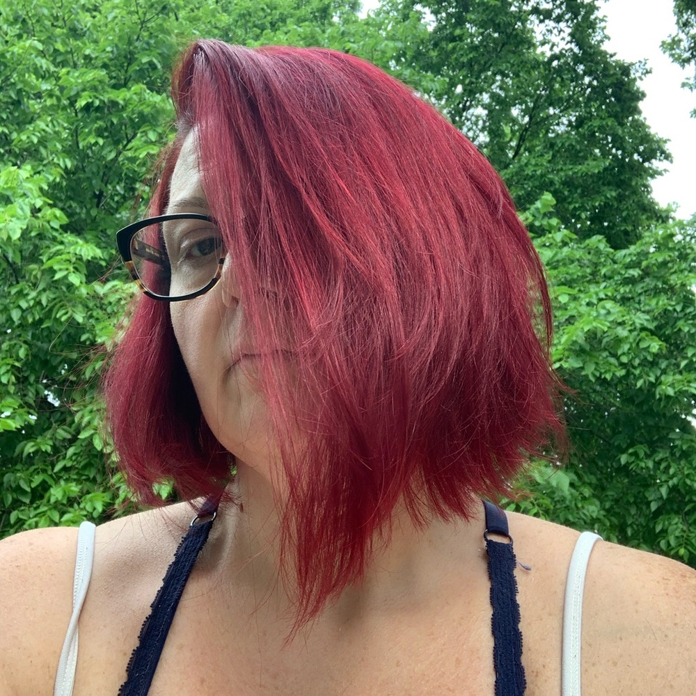 Meet your Posher, Becky